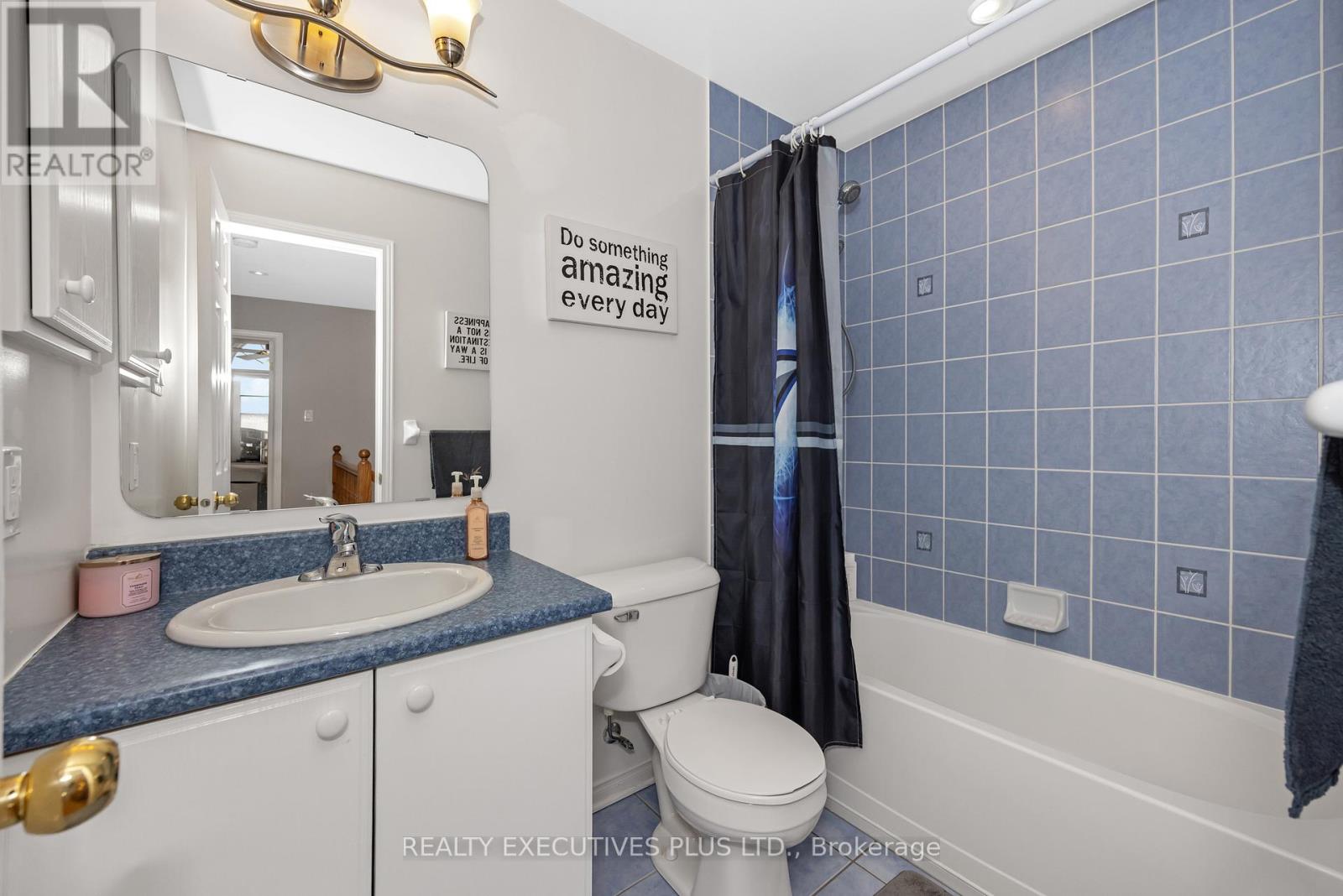 Photo 9 of 341 Jasper Crescent, Clarencerockland ON