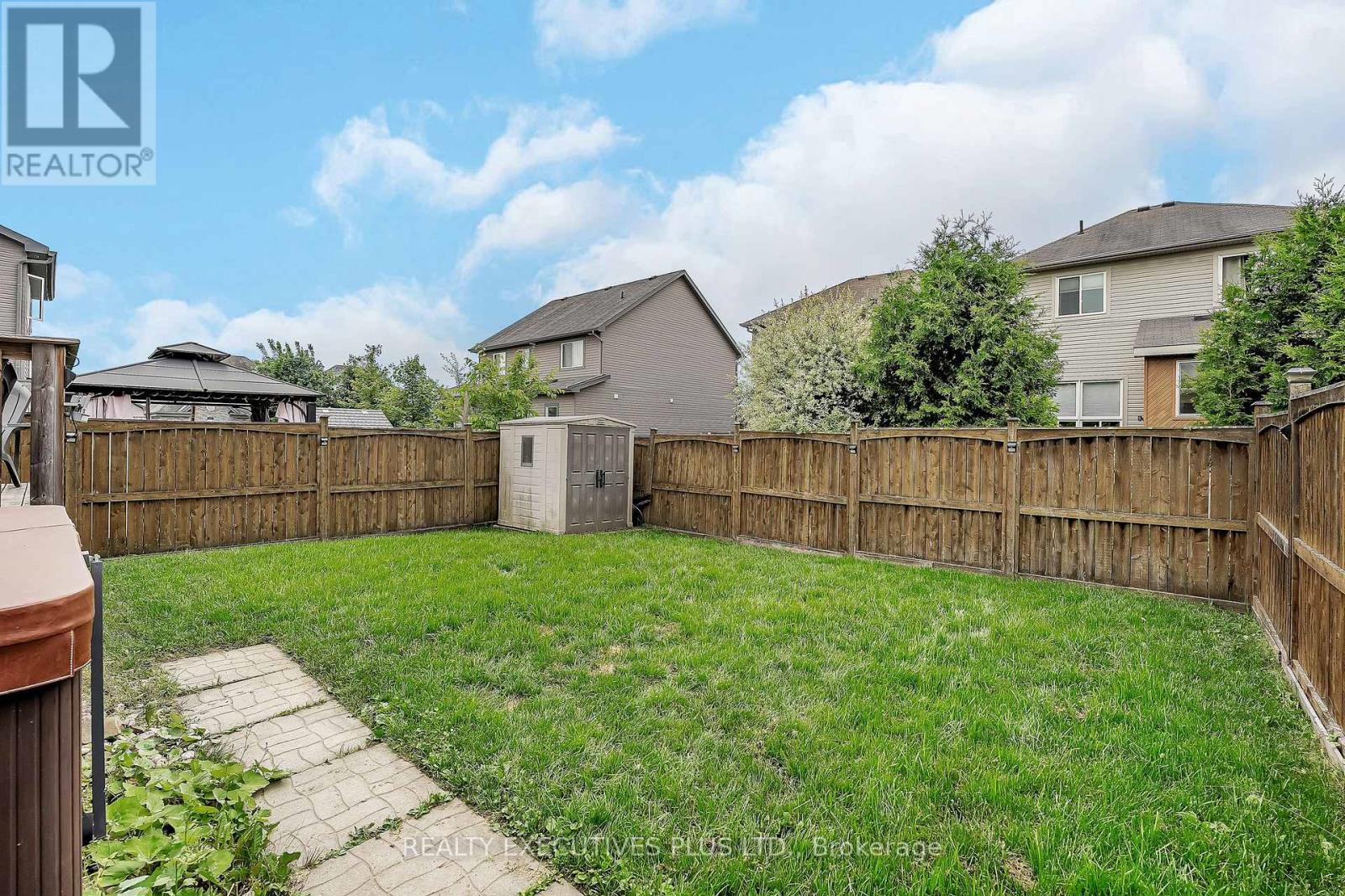 Photo 34 of 341 Jasper Crescent, Clarencerockland ON