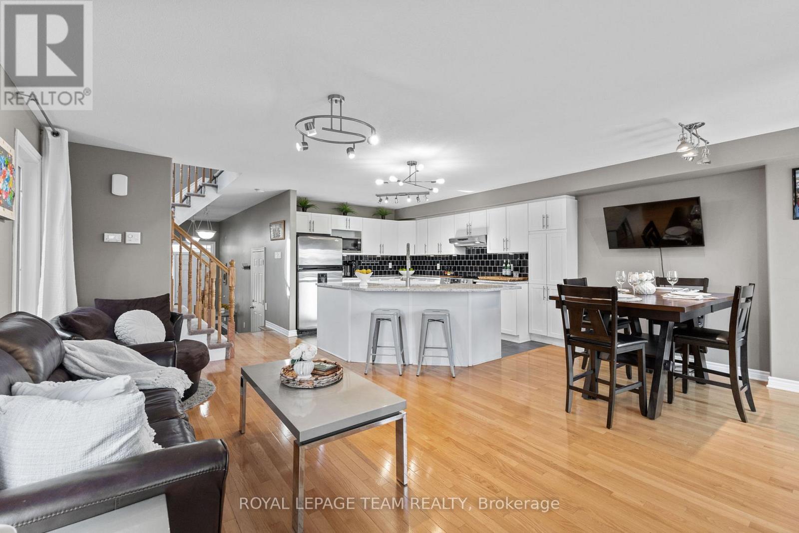 Photo 24 of 1879 Arrowgrass Way, Ottawa ON