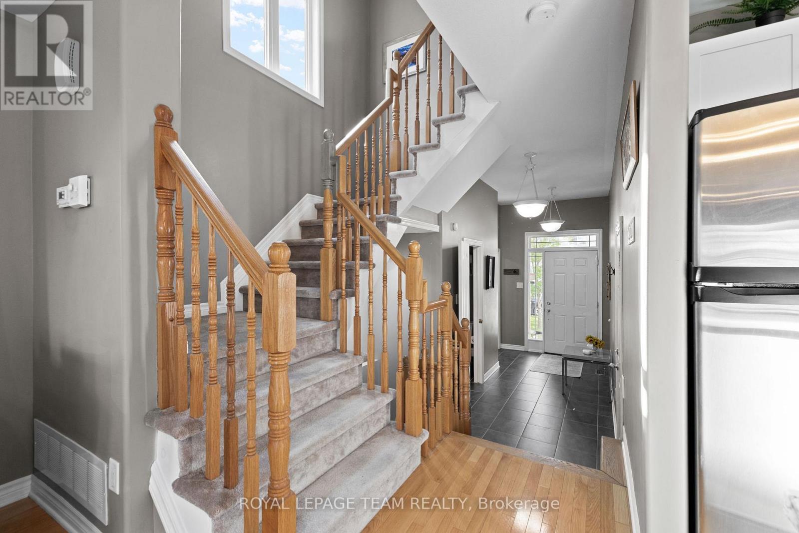 Photo 14 of 1879 Arrowgrass Way, Ottawa ON