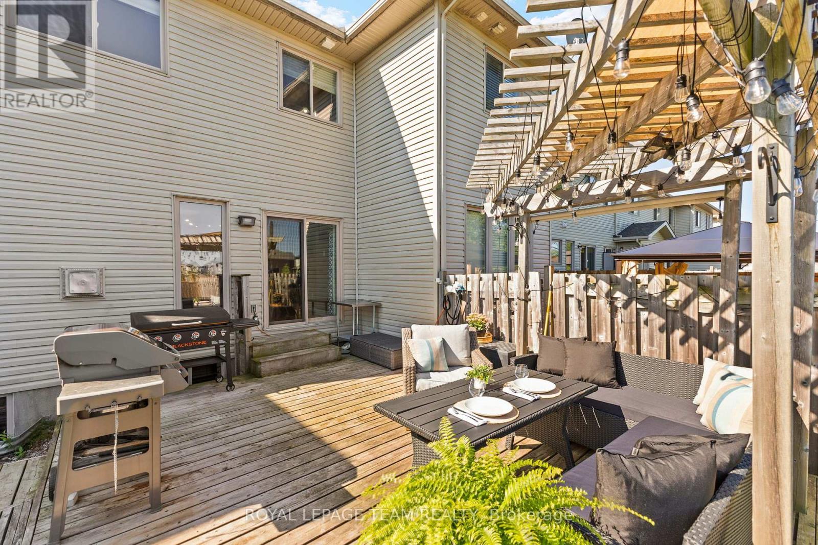 Photo 8 of 1879 Arrowgrass Way, Ottawa ON