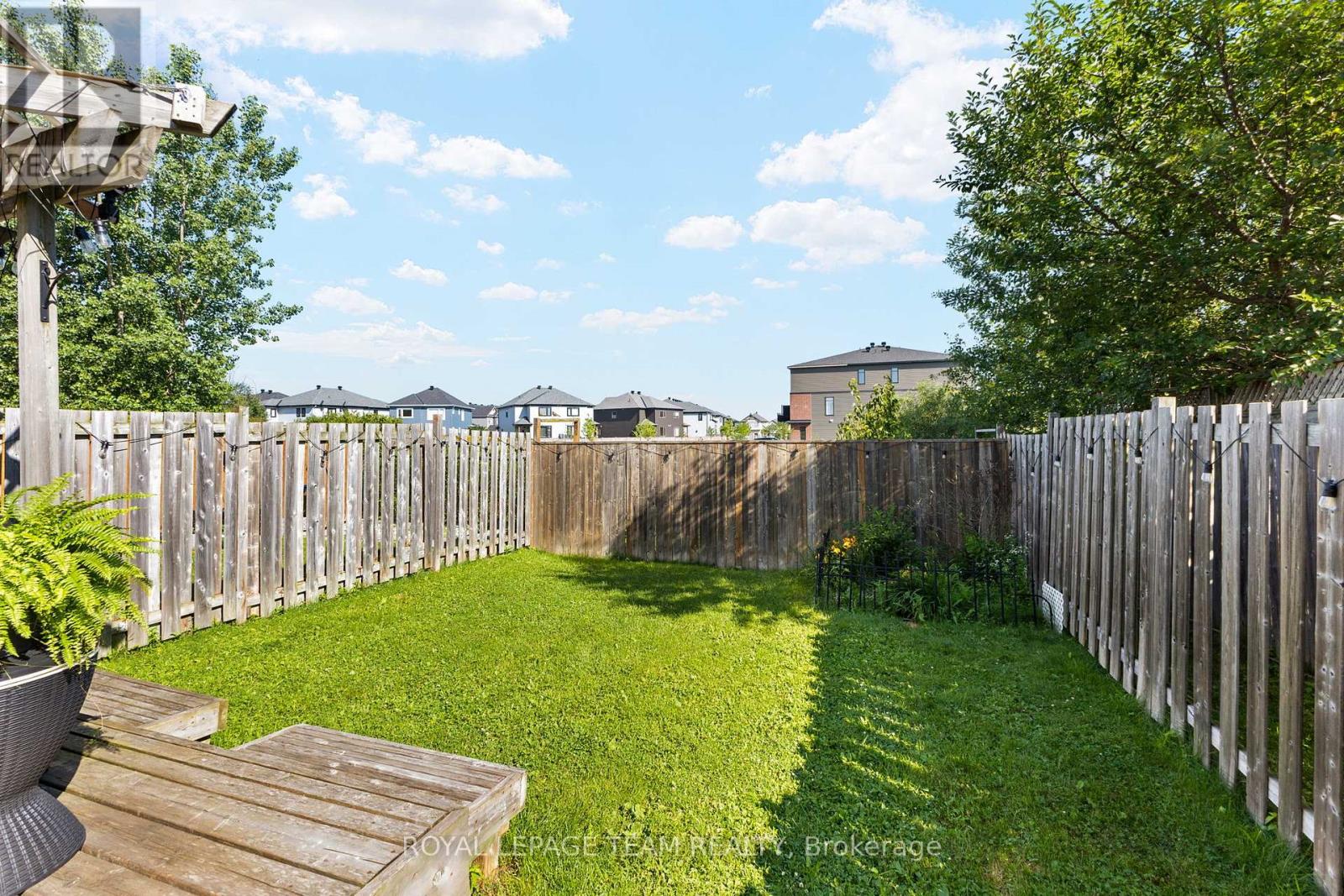 Photo 38 of 1879 Arrowgrass Way, Ottawa ON