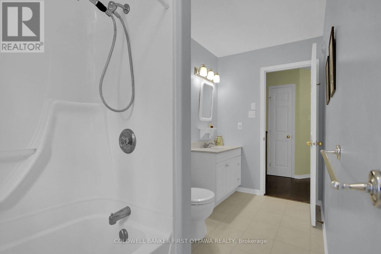 Photo 19 of 230 Pine Ridge Drive, Beckwith ON