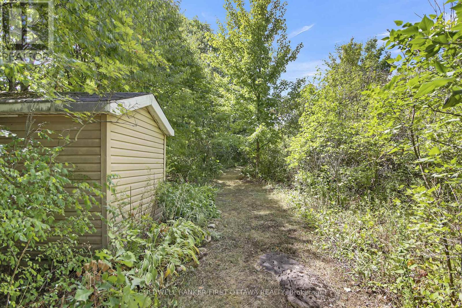 Photo 16 of 230 Pine Ridge Drive, Beckwith ON