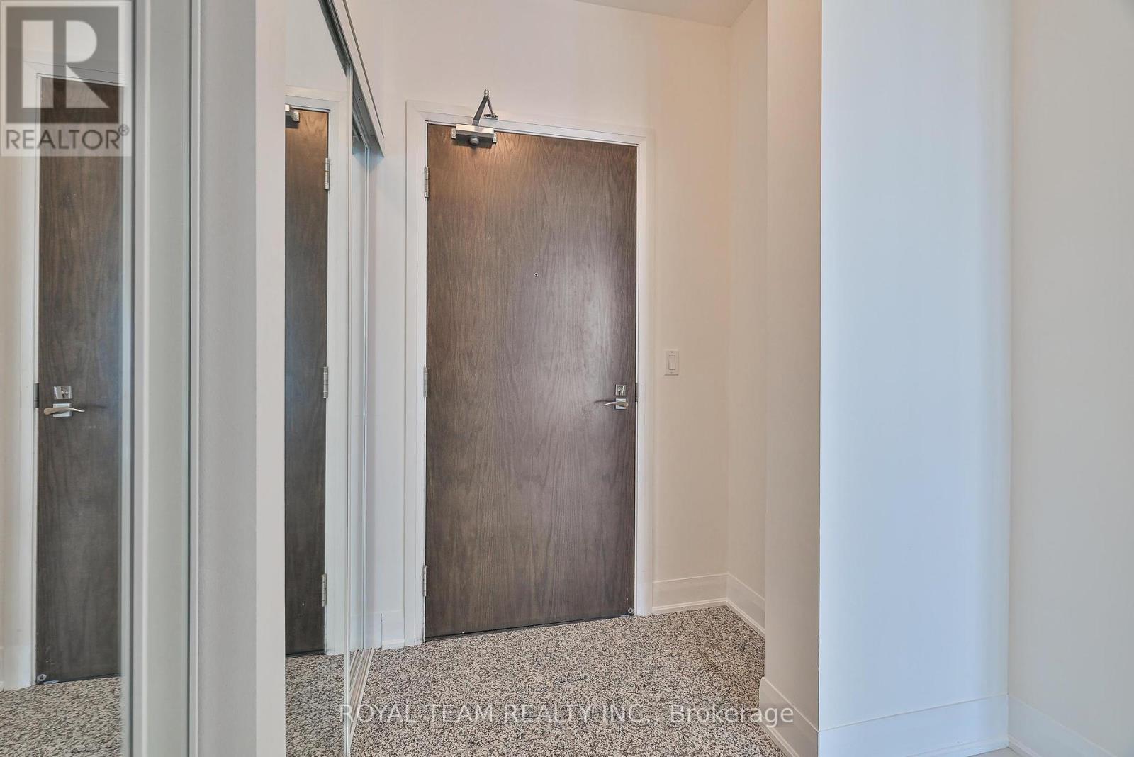 Photo 2 of 3405 2900 Highway 7, Vaughan ON