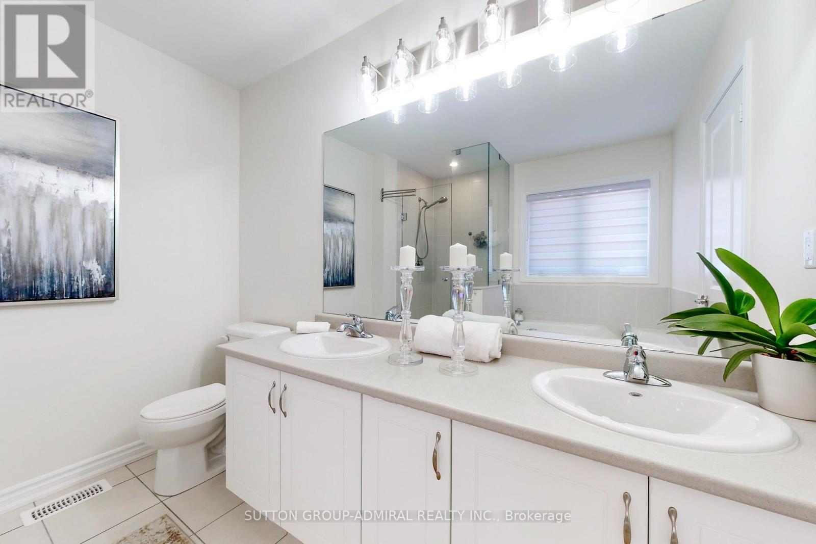 Photo 21 of 3 Cypress Point Street, Barrie ON