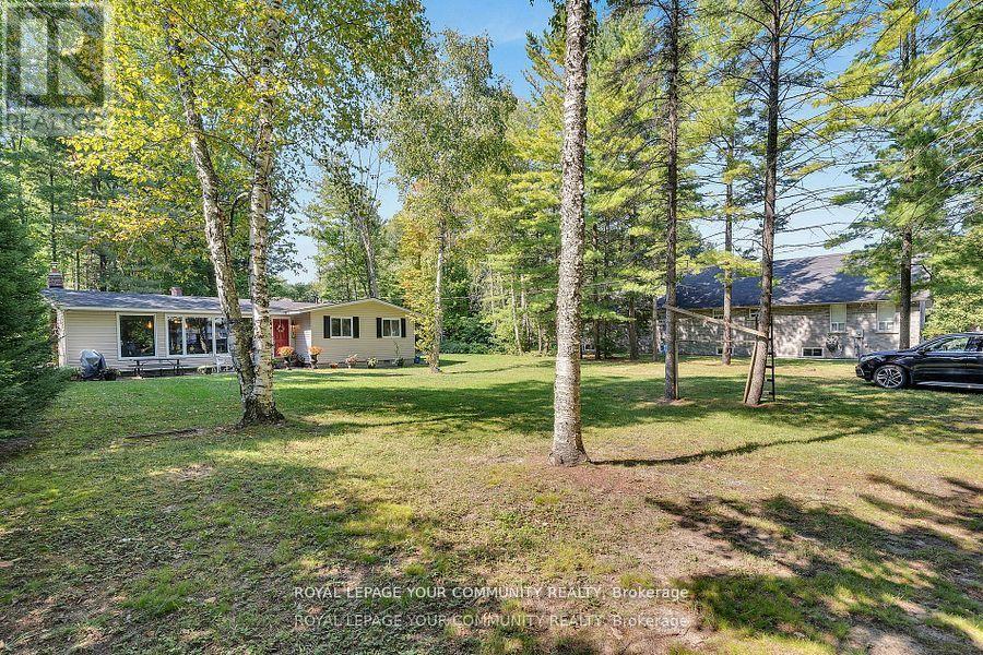 Photo 27 of 70 39th Street N, Wasaga Beach ON