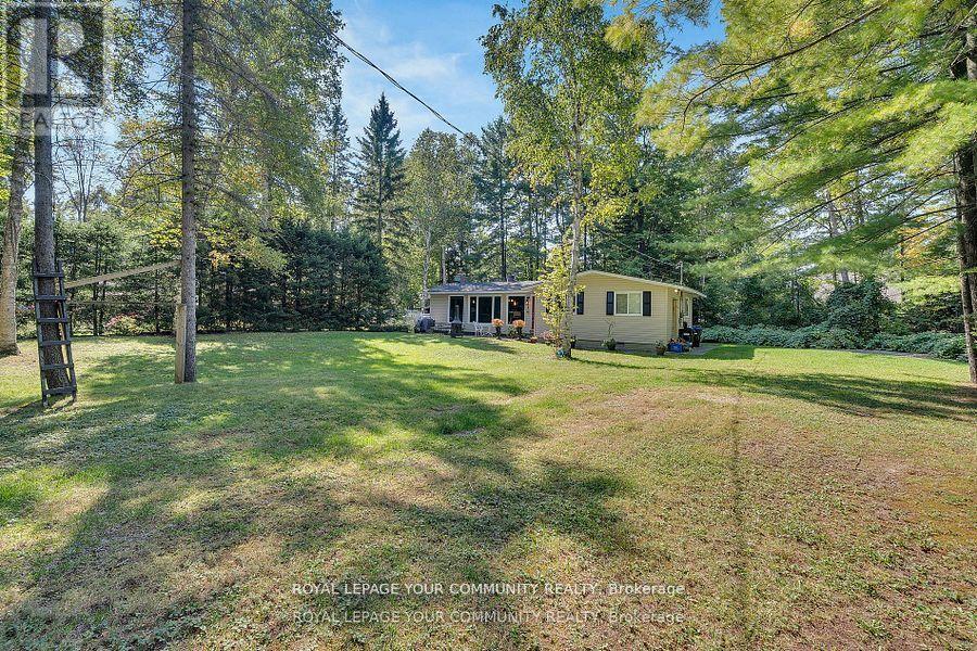 Photo 7 of 70 39th Street N, Wasaga Beach ON