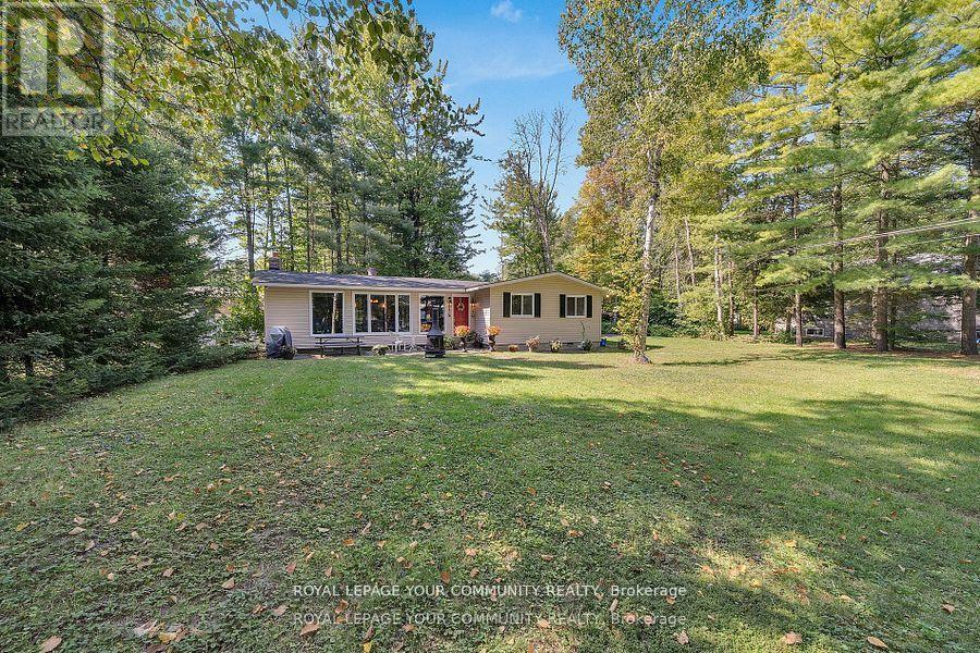 Photo 28 of 70 39th Street N, Wasaga Beach ON