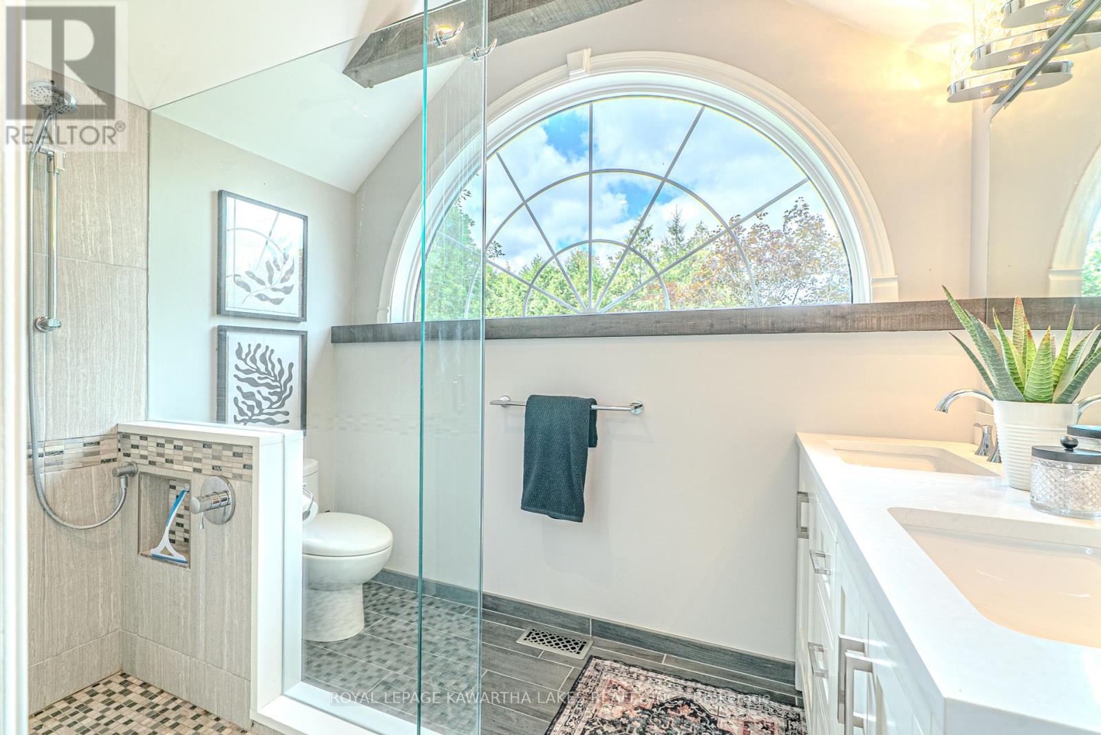 Photo 32 of 7725 Leskard Road N, Clarington ON