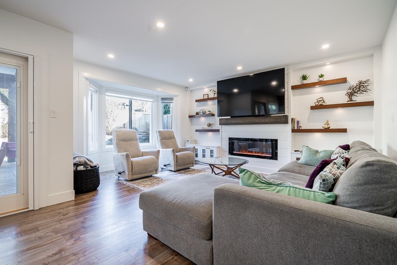 Photo 17 of 7847 161 A Street, Surrey BC