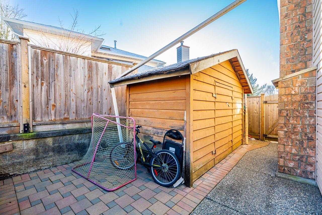 Photo 16 of 7847 161 A Street, Surrey BC