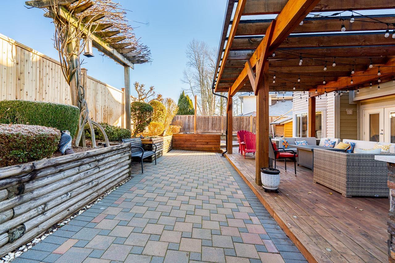 Photo 8 of 7847 161 A Street, Surrey BC
