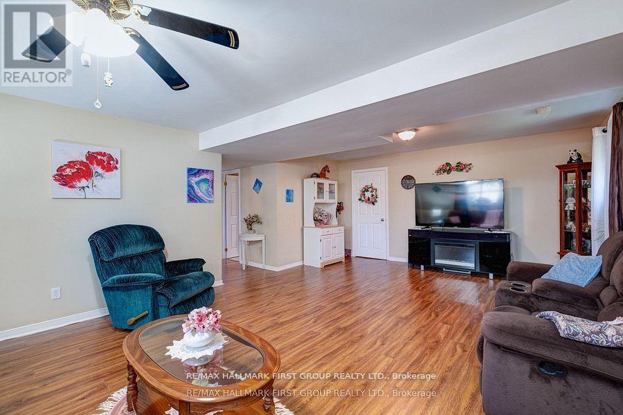 Photo 31 of 15 Catherine Crescent, Brighton ON