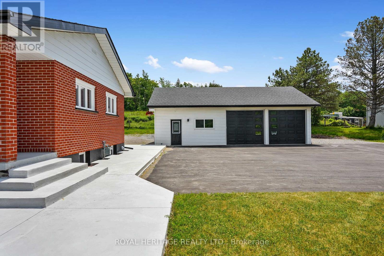 Photo 14 of 8803 Dale Road, Hamilton Township ON