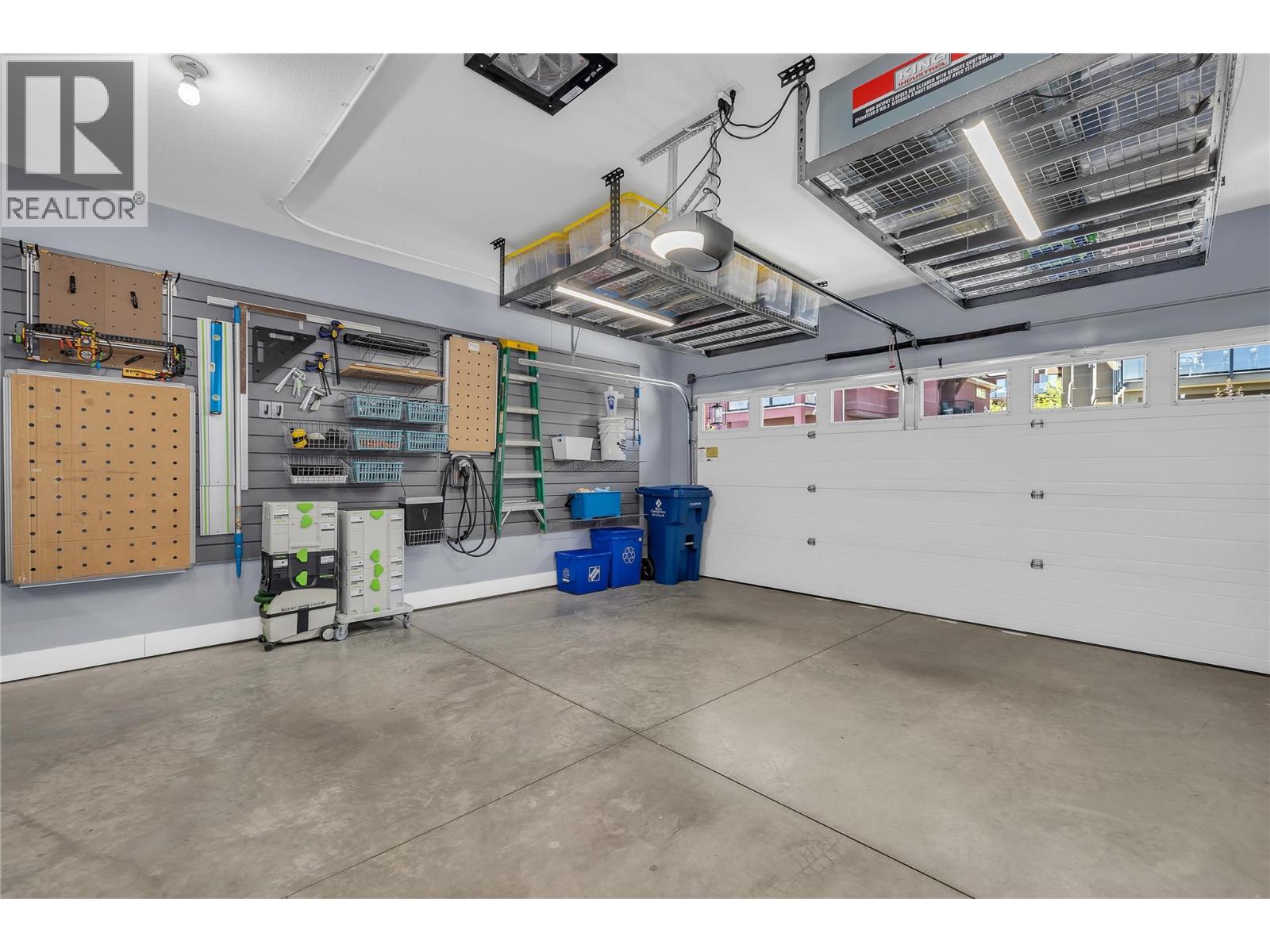 2147 Madera Court, West Kelowna