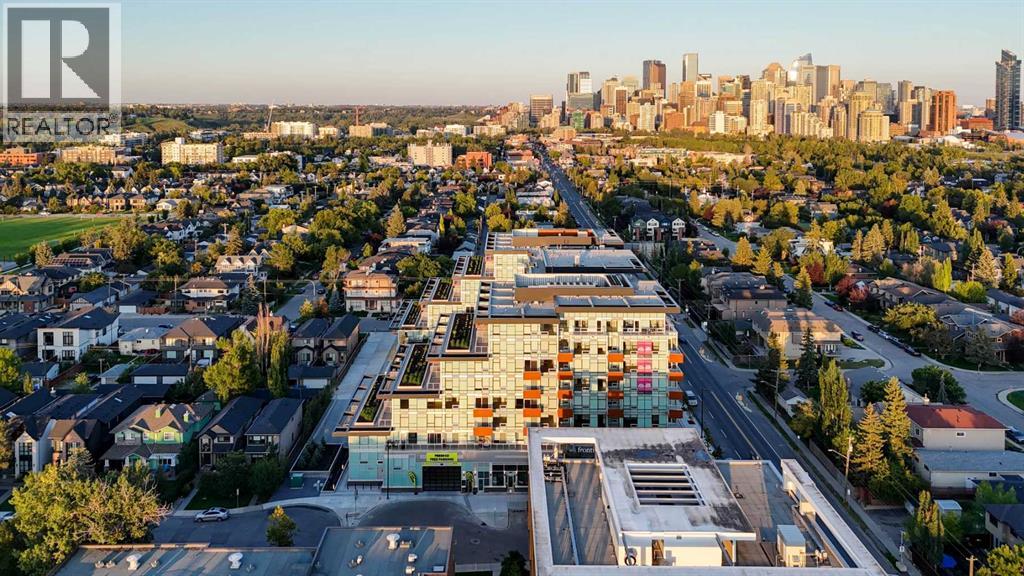 Single Family House for Sale in   A Street NW West Hillhurst Calgary 