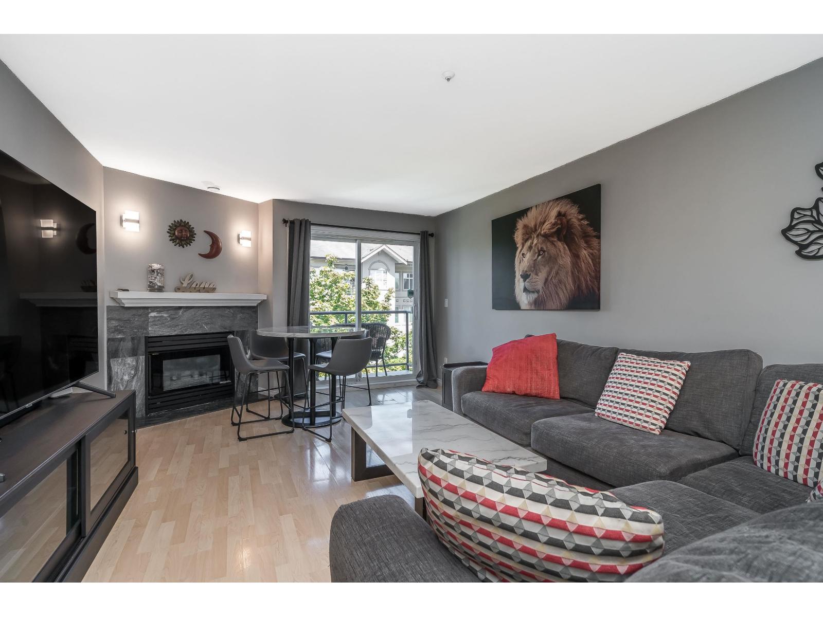 Photo 8 of 407 20277 53 Avenue, Langley BC