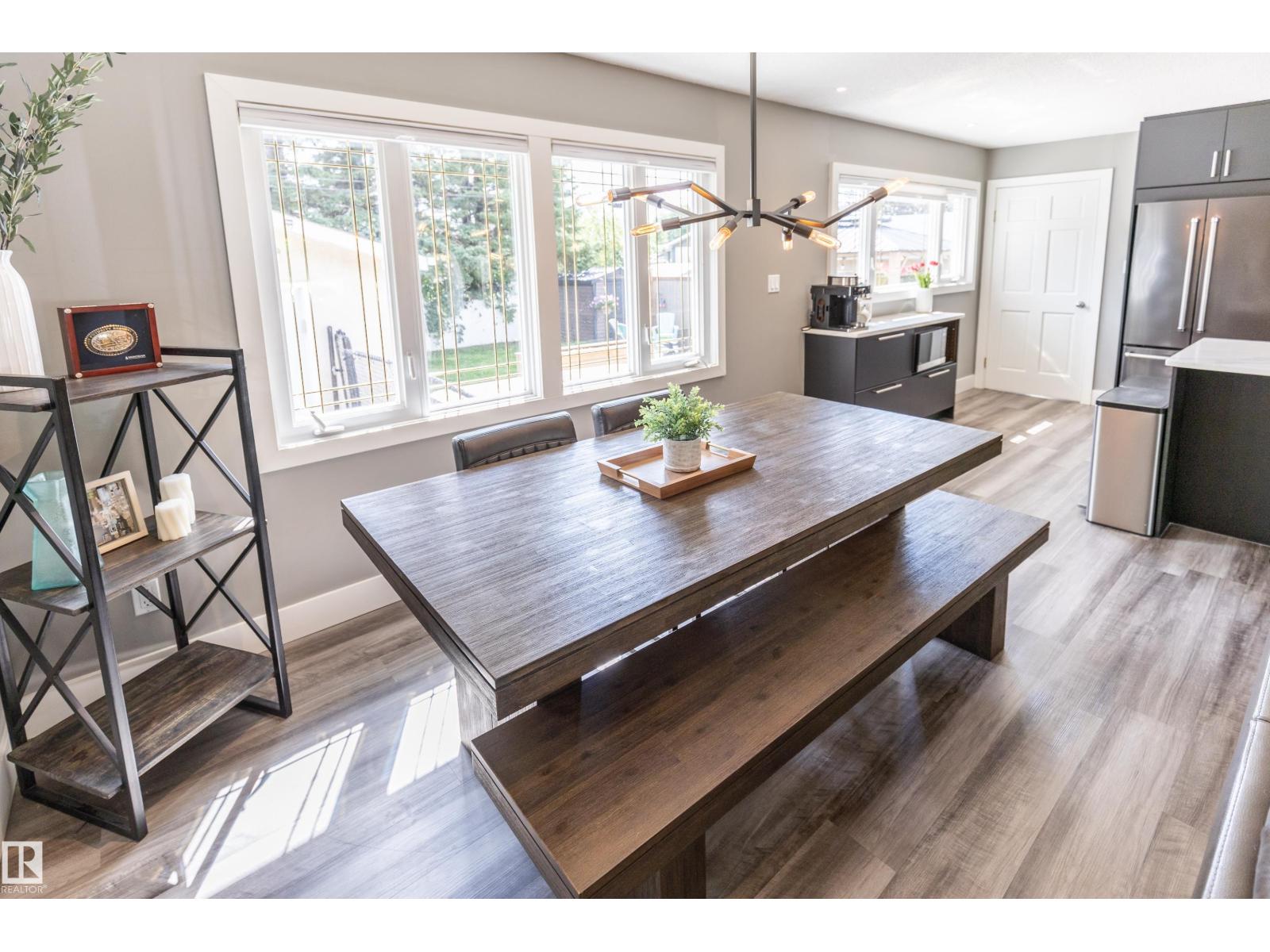 Photo 7 of 784 Birch Av, Sherwood Park AB