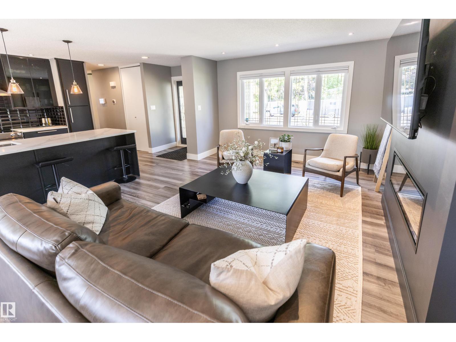 Photo 65 of 784 Birch Av, Sherwood Park AB
