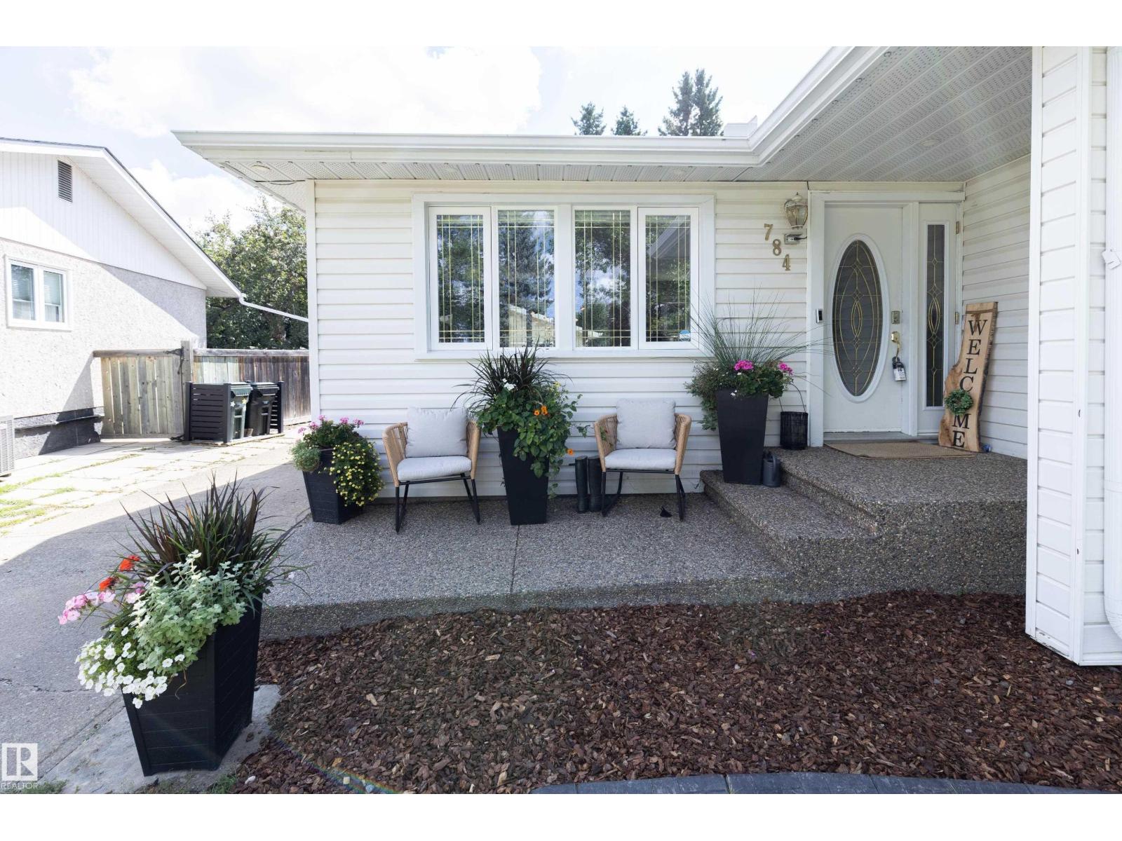 Photo 6 of 784 Birch Av, Sherwood Park AB
