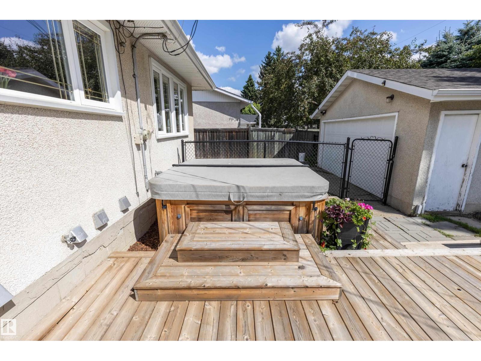 Photo 57 of 784 Birch Av, Sherwood Park AB