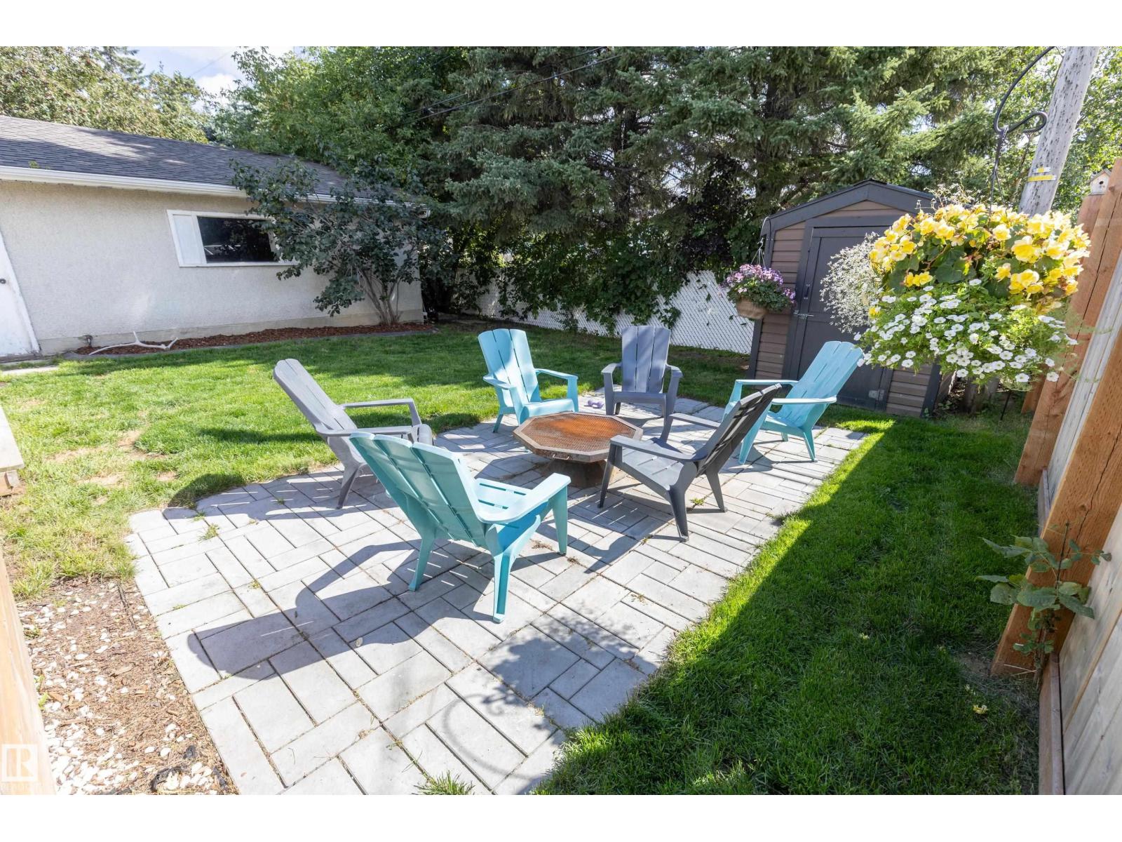 Photo 11 of 784 Birch Av, Sherwood Park AB