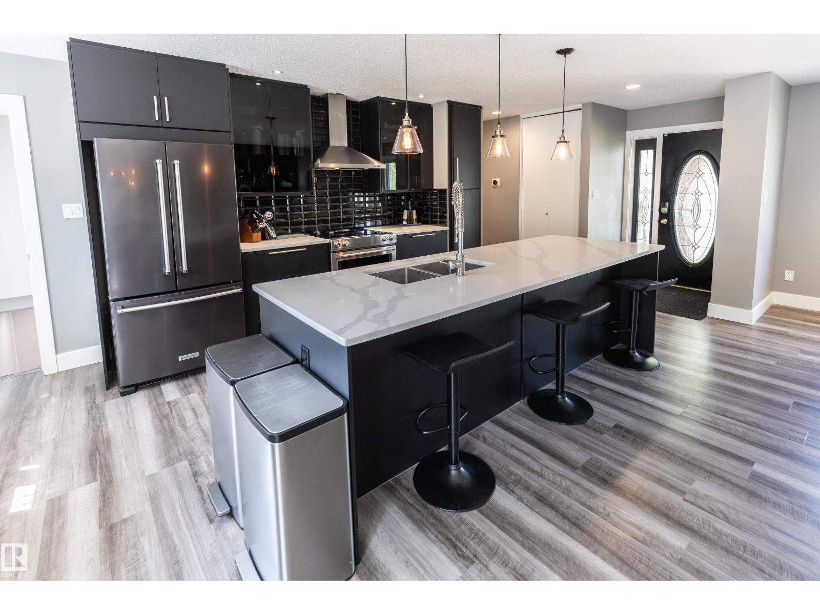 Photo 22 of 784 Birch Av, Sherwood Park AB