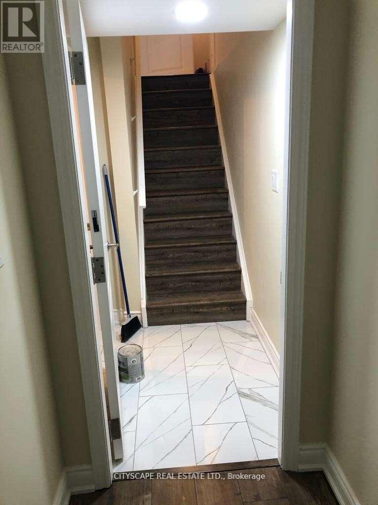 Photo 8 of Bsmt 1360 Whitney Terrace, Milton ON