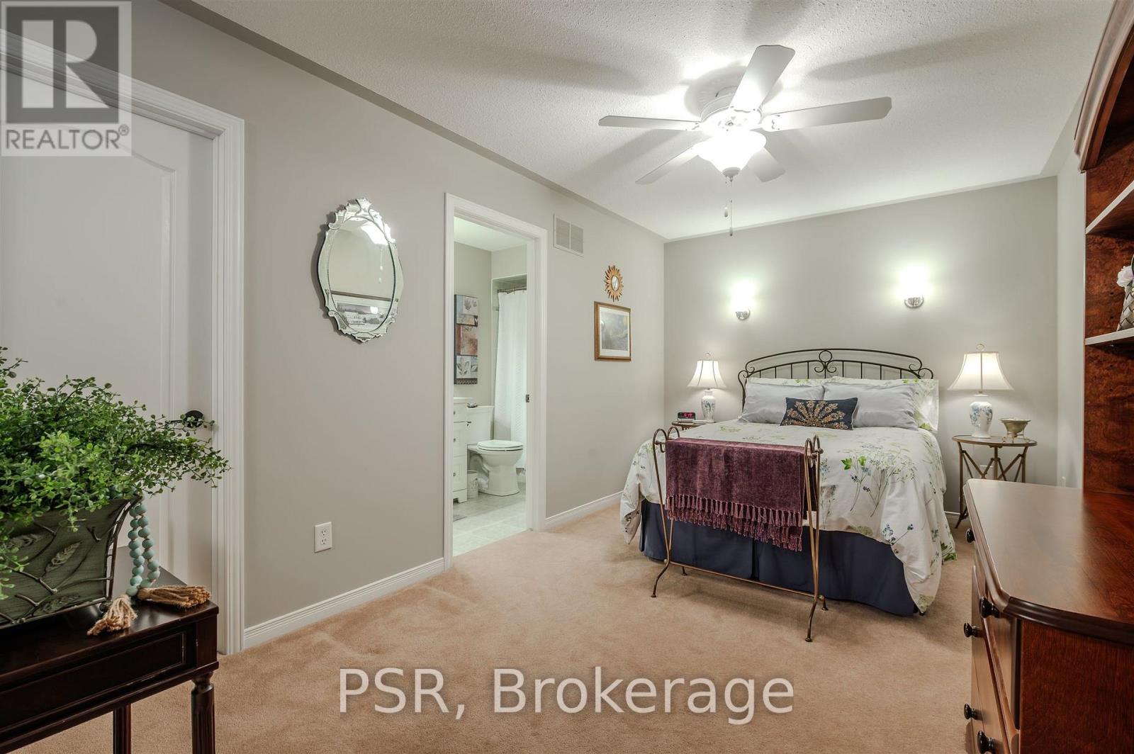 Photo 28 of 49 212 Stonehenge Drive, Hamilton ON