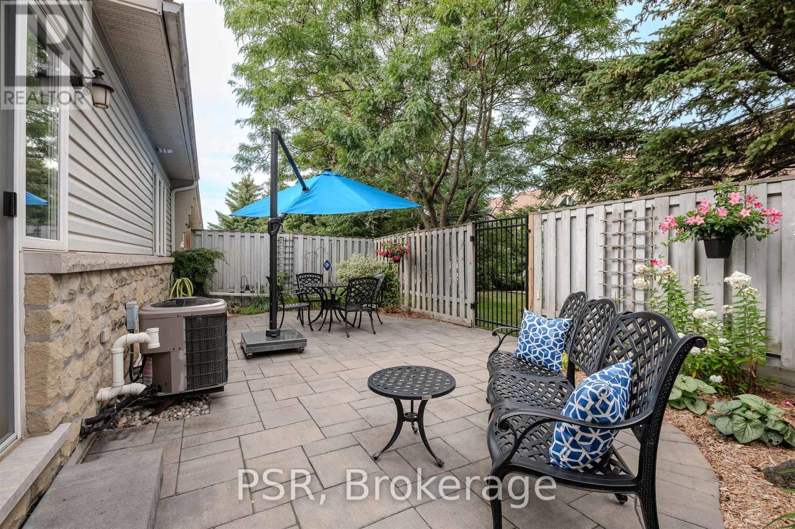 Photo 38 of 49 212 Stonehenge Drive, Hamilton ON