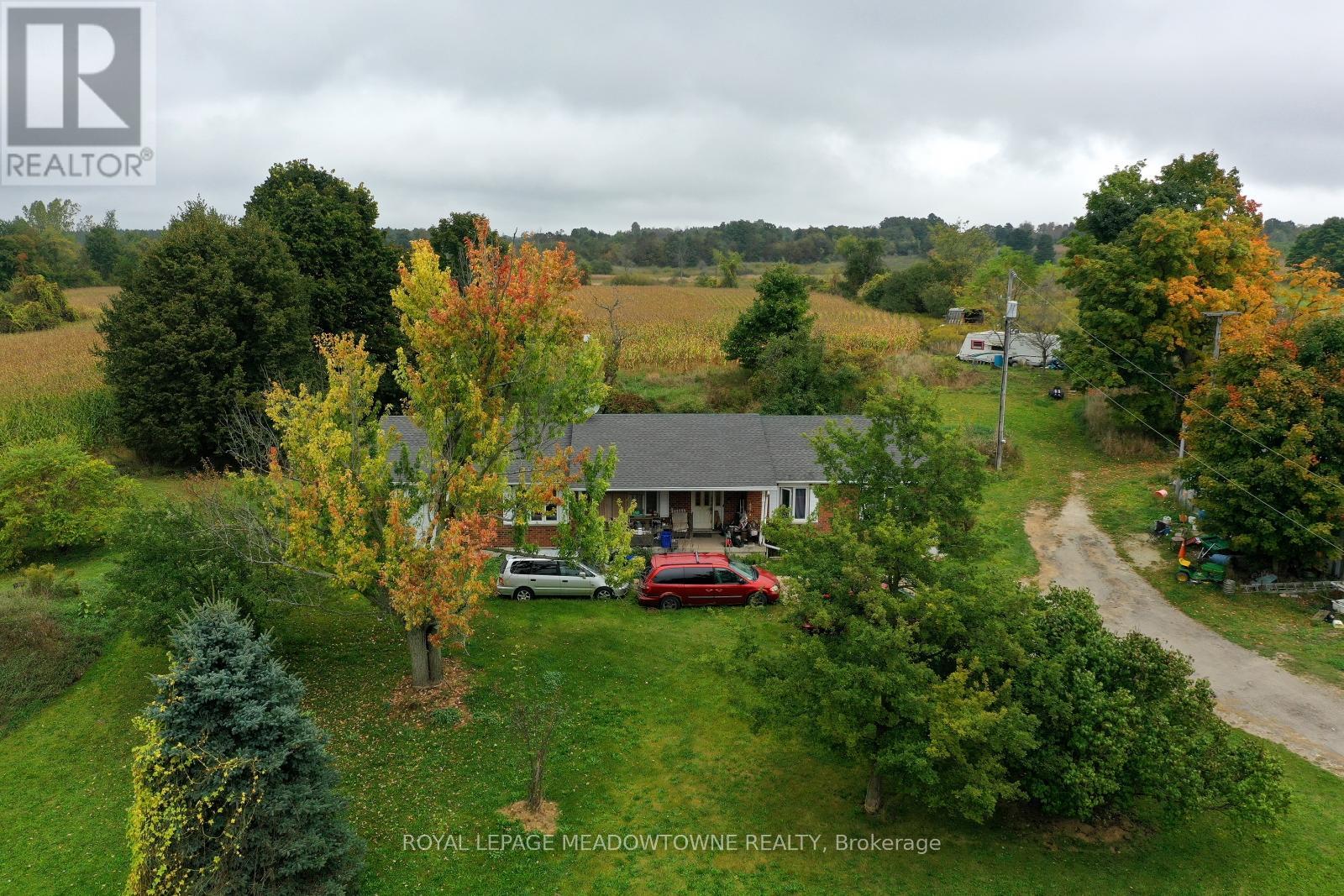 Photo 11 of 5167 Fifth Line E, Erin ON