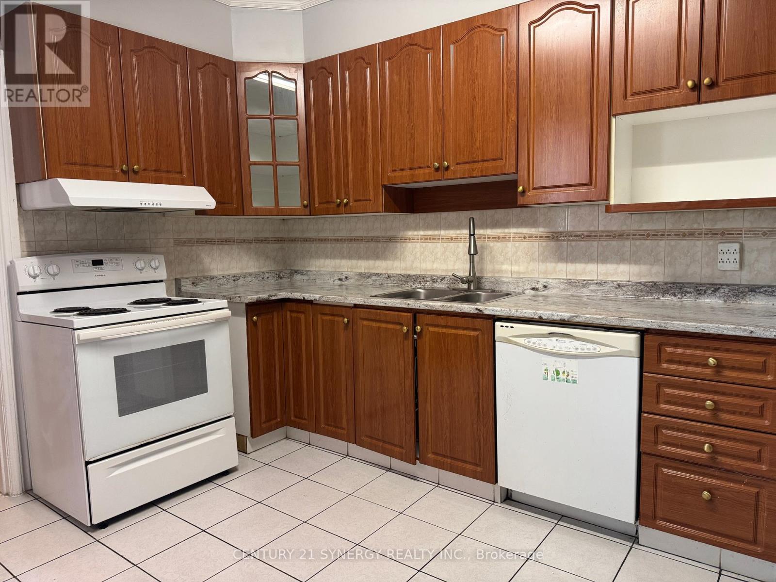 Photo 21 of 299 Arlington Avenue, Ottawa ON