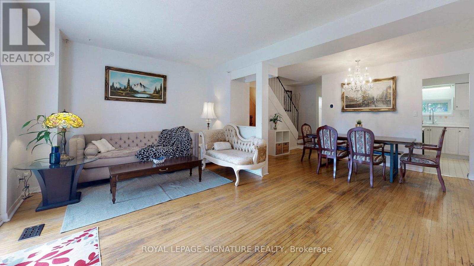 Photo 26 of 76 6 Esterbrooke Avenue, Toronto ON