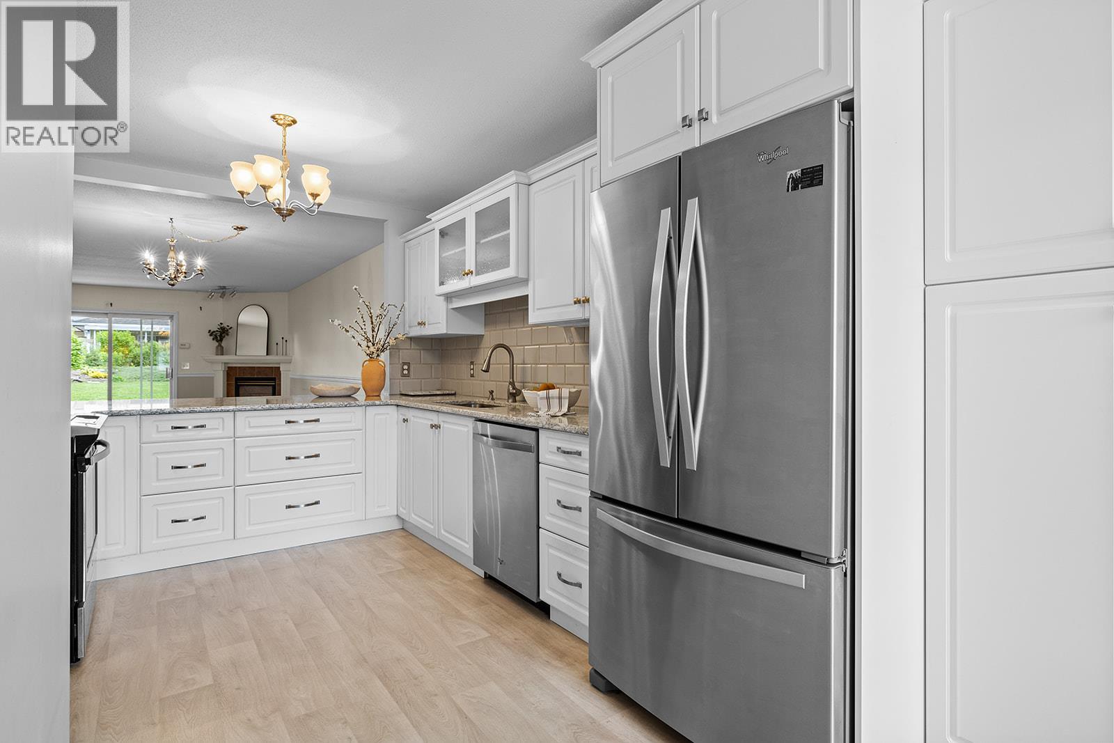 Photo 21 of 1874 Parkview Crescent Unit 7, Kelowna BC