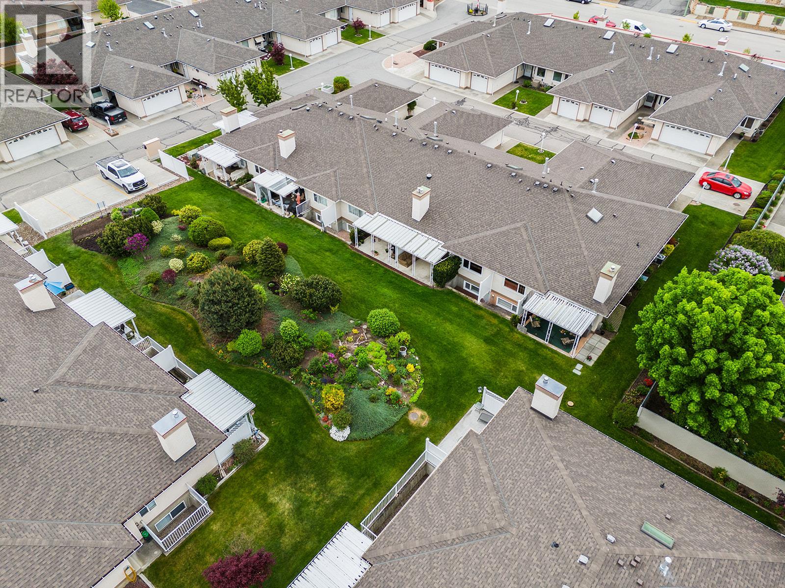 Photo 34 of 1874 Parkview Crescent Unit 7, Kelowna BC