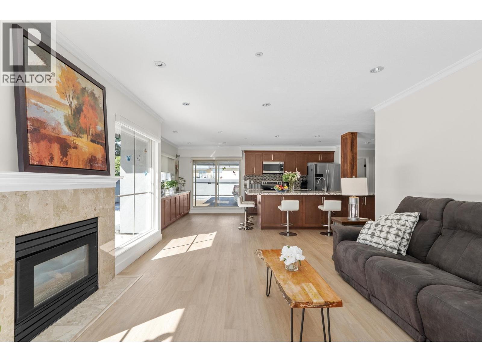 Photo 14 of 401 2345 Central Avenue, Port Coquitlam BC