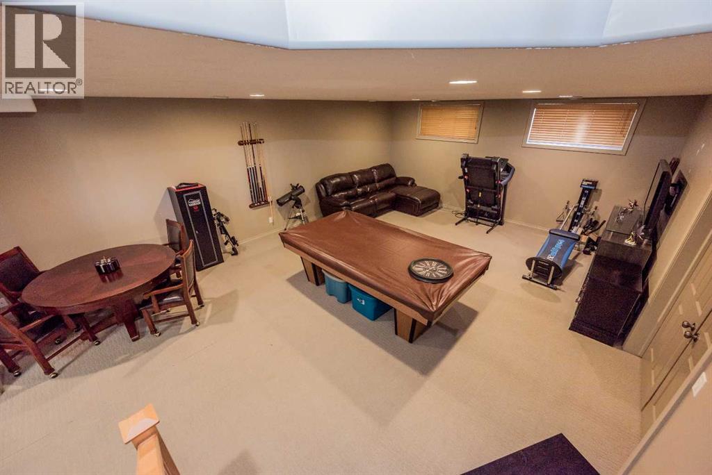 Photo 2 of 10214 72 Avenue, Grande Prairie AB