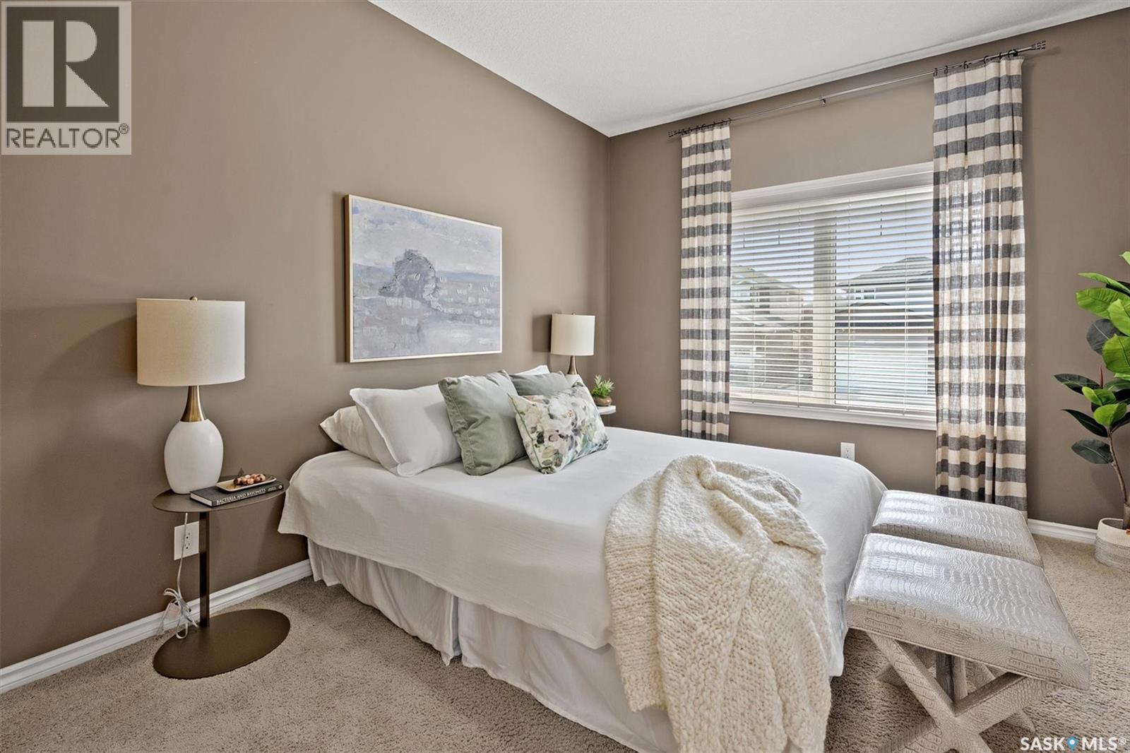 Photo 10 of 118 Childers Crescent, Saskatoon SK