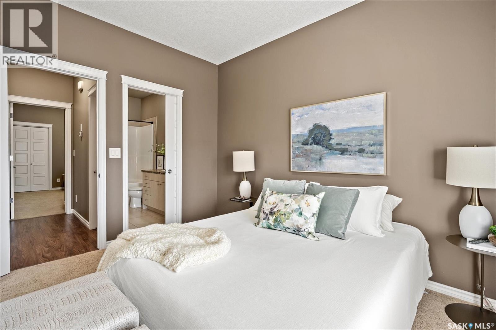 Photo 12 of 118 Childers Crescent, Saskatoon SK