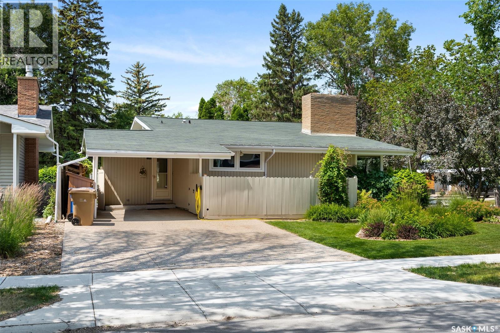 Photo 28 of 38 Calder Crescent, Regina SK