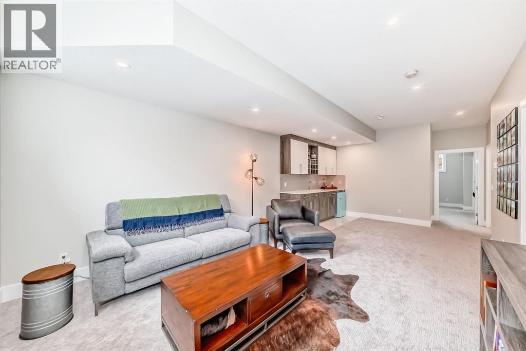 Single Family House for Sale in   Street NW Bowness Calgary 
