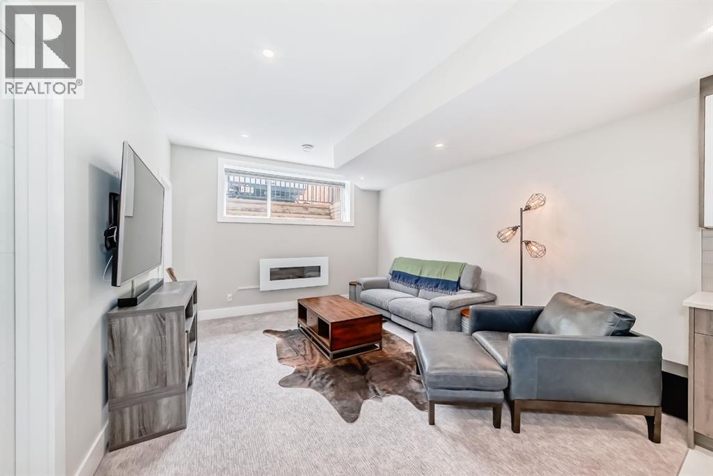 Single Family House for Sale in   Street NW Bowness Calgary 