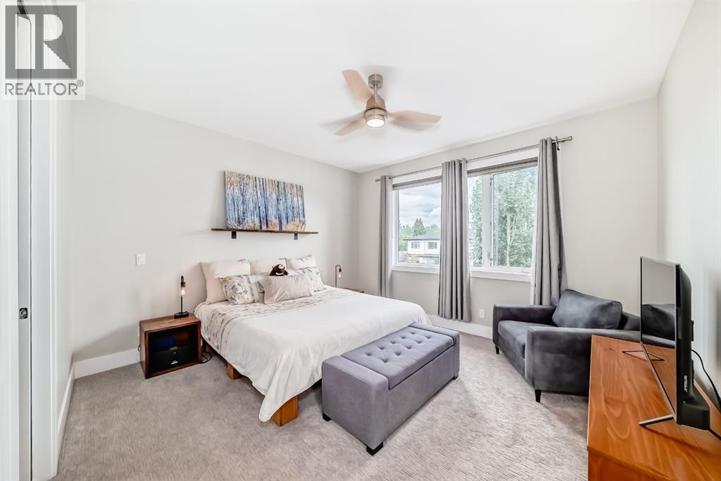 Single Family House for Sale in   Street NW Bowness Calgary 