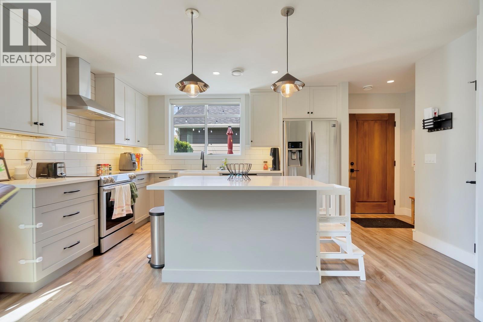 Photo 19 of 782 Glenwood Avenue, Kelowna BC