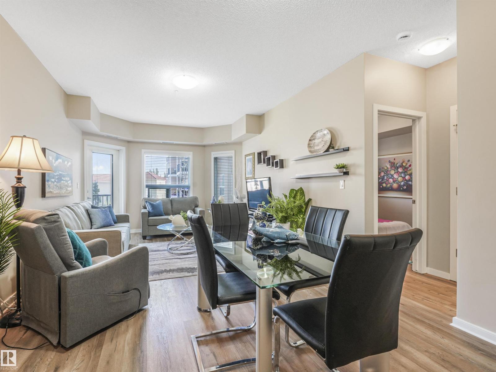 Photo 25 of 203 13835 155 Av Nw, Edmonton AB