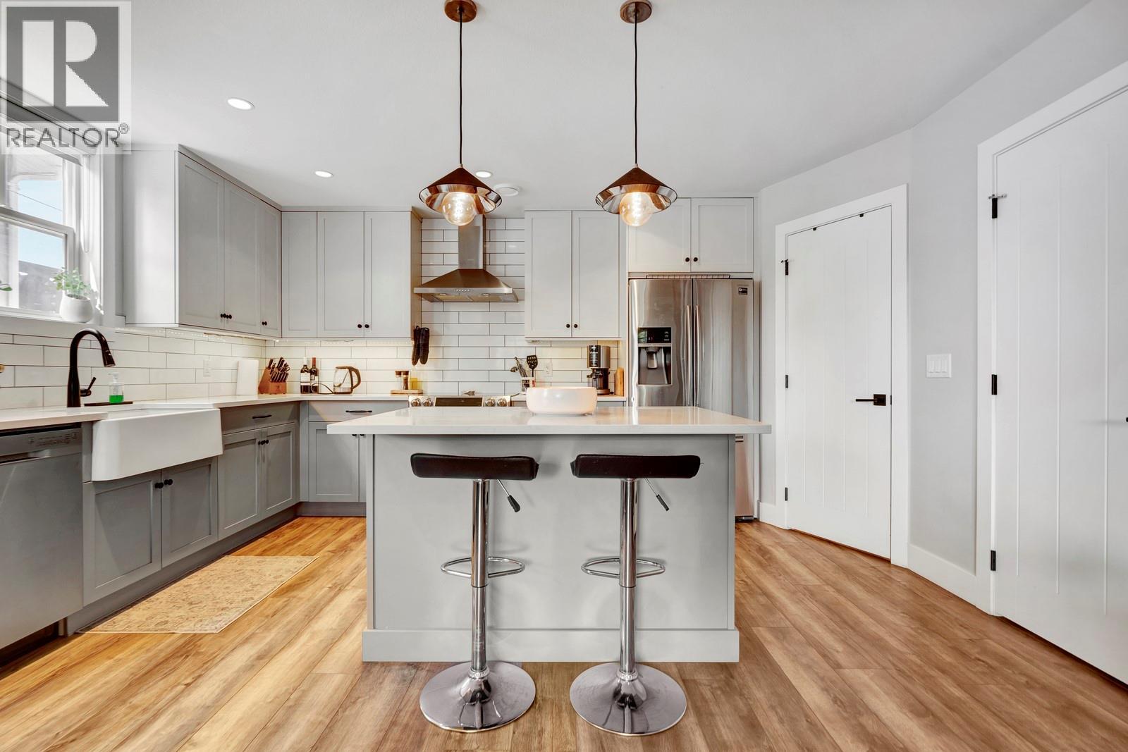 Photo 21 of 784 Glenwood Avenue, Kelowna BC
