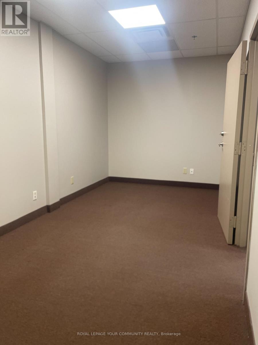 Photo 1 of 51 Main 2355 Derry Road E, Mississauga ON