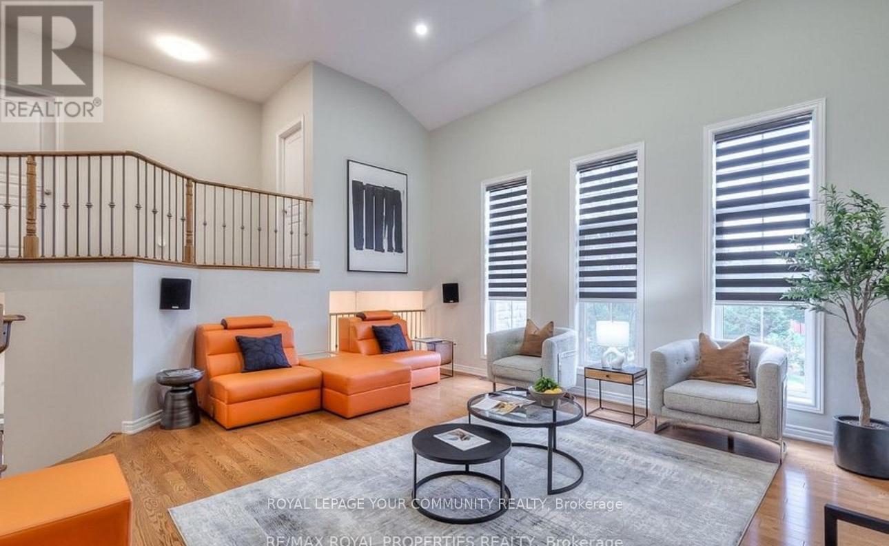 Photo 14 of 8 Speight Court, Ajax ON