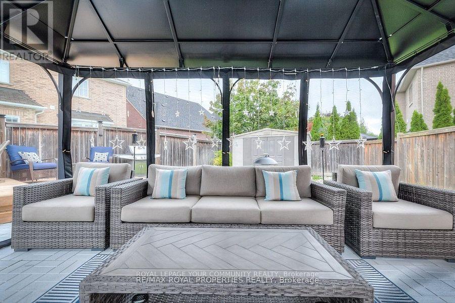 Photo 23 of 8 Speight Court, Ajax ON